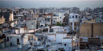 ΑΑΔΕ: Οι φορολογούμενοι μπορούν να καλύψουν τεκμήρια και με εκπρόθεσμες γονικές παροχές