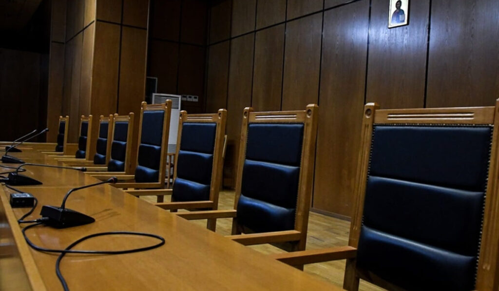 «Όχι» του Μισθοδικείου στην επιστροφή 13ου και 14ου μισθού σε δικαστές και εισαγγελείς