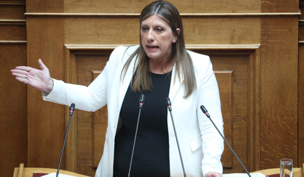 Η Πρόεδρος του Αρείου Πάγου, Ιωάννα Κλάπα, καταγγέλλει, χωρίς να αναφέρει το όνομά της, τη Ζωή Κωνσταντοπούλου