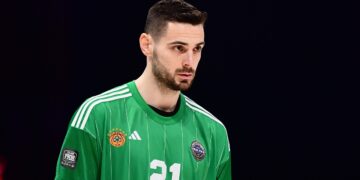 Ο Ιωάννης Παπαπέτρου ανακοίνωσε ότι σταματάει το μπάσκετ στα 31 του χρόνια