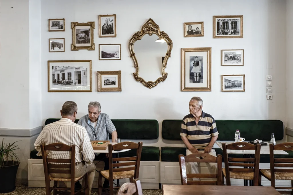 Οι φοροελαφρύνσεις που εξετάζει η κυβέρνηση για μισθωτούς και συνταξιούχους
