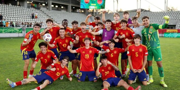 Euro U19: Απίστευτο ματς με «βροχή» γκολ στο Βουκουρέστι - Η Ισπανία πέρασε στον τελικό με νίκη 6-5 επί της Γερμανίας
