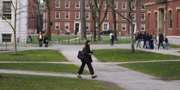 ΗΠΑ: Ομοσπονδιακός δικαστής στη Βοστόνη μπλόκαρε την απόφαση Τραμπ για απαγόρευση εισόδου ξένων φοιτητών στο Χάρβαρντ