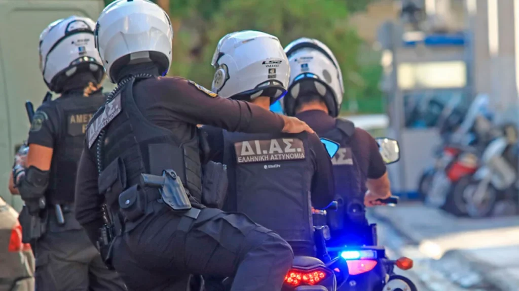 Αμφιλοχία: 54χρονος σκότωσε την κουμπάρα του και αυτοκτόνησε