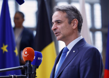 Συνέντευξη τύπου Μητσοτάκη στις Βρυξέλλες μετά το Συμβούλιο Κορυφής: «Θα χρησιμοποιήσουμε όλα τα μέσα για να μην παγιωθεί η νέα μεταναστευτική οδός»