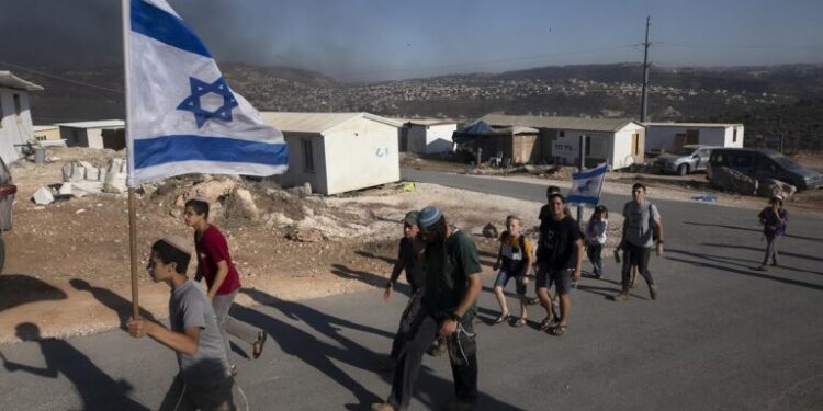 Η Ιρλανδία ανακοίνωσε ότι θα απαγορεύσει το εμπόριο με ισραηλινούς εποικισμούς