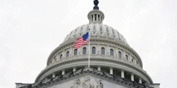 ΗΠΑ: Η Γερουσία έδωσε «πράσινο φως» στον Τραμπ να βομβαρδίζει το Ιράν χωρίς την έγκριση του Κογκρέσου