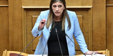 Ζωή Κωνσταντοπούλου κατά της κυβέρνησης στη Βουλή: "Καραμπινάτη περίπτωση συγκάλυψης το έγκλημα του ΟΠΕΚΕΠΕ – Κοροϊδεύετε τον εαυτό σας ότι θα καταφέρετε να μην ελεγχτείτε"