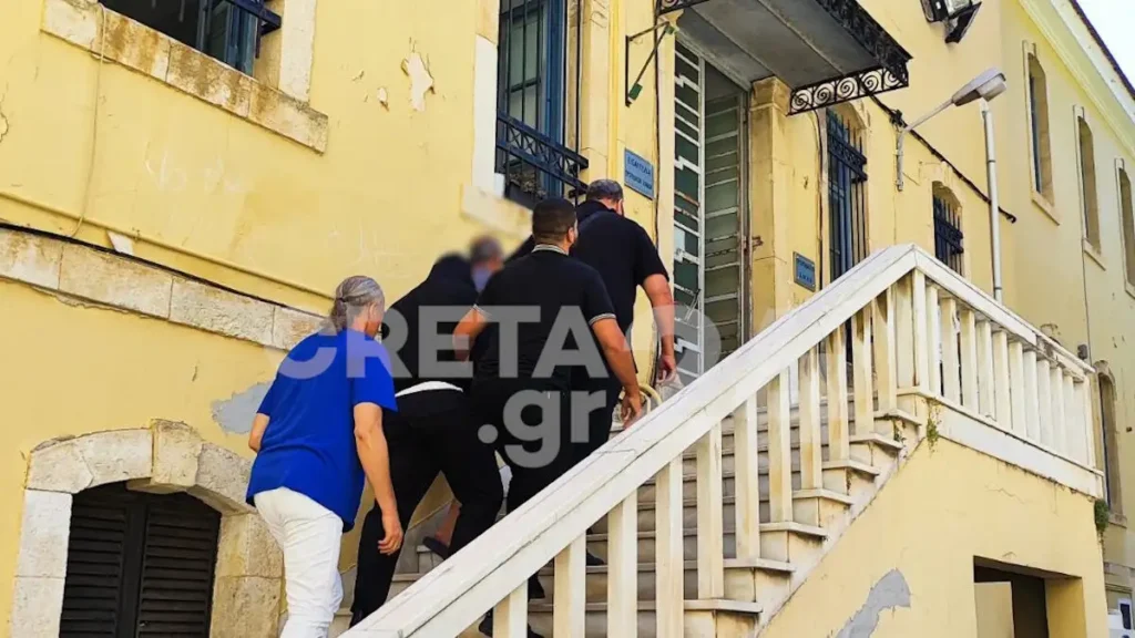 Χανιά: Στη φυλακή ο 21χρονος οδηγός ΙΧ για την καταδίωξη μετά το «ωτοστόπ του τρόμου»