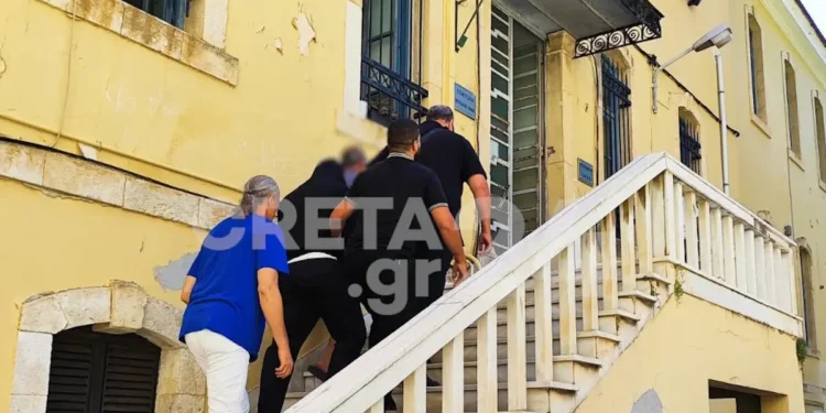 Χανιά: Στη φυλακή ο 21χρονος οδηγός ΙΧ για την καταδίωξη μετά το «ωτοστόπ του τρόμου»