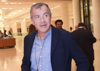 Δήλωση Σταύρου Θεοδωράκη: "Να δοθούν στη δημοσιότητα τα πρακτικά του 2015 – Ο Τσίπρας στη σωστή πλευρά της ιστορίας"