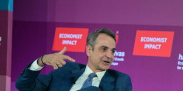 Ομιλία Μητσοτάκη σε εκδήλωση του Economist: «Τώρα τα οικονομικά μας είναι σε τάξη – Παράγουμε πρωτογενή πλεονάσματα»