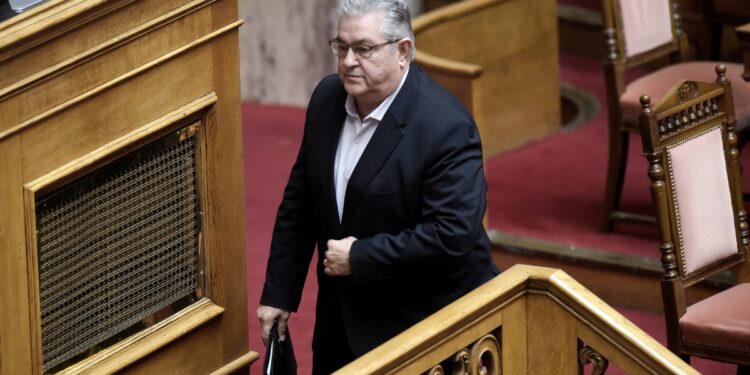 Επική ατάκα του Κουτσούμπα για ΟΠΕΚΕΠΕ: «Πας τις λαχών αρχίδιον»