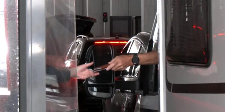 Δήμος Παιονίας: Πρόβλημα με τον τεράστιο αριθμό ανείσπρακτων κλήσεων σε οχήματα αλλοδαπών – Αναζητείται μηχανισμός ώστε να εντοπίζονται και να εισπράττονται