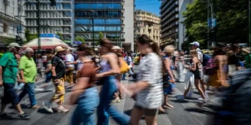 Έρευνα ΙΟΒΕ: 8 στα 10 νοικοκυριά αδυνατούν να αποταμιεύσουν