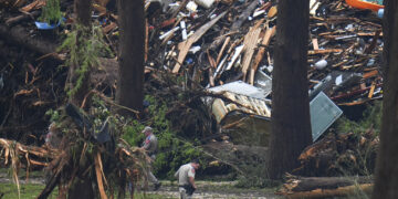 Φονικές πλημμύρες στο Τέξας: Στους 52 έφτασαν οι νεκροί – Επιπλέον 27 παιδιά αγνοούνται