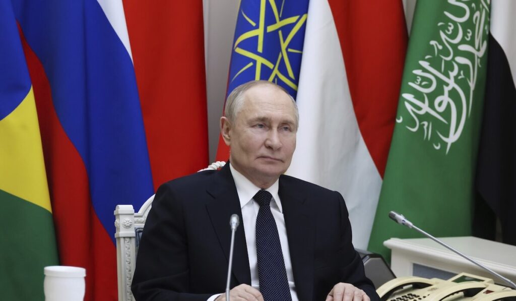 Βλαντίμιρ Πούτιν: «Οι BRICS ξεπερνούν πολλές άλλες ενώσεις, συμπεριλαμβανομένης της G7, σε οικονομικούς όρους»