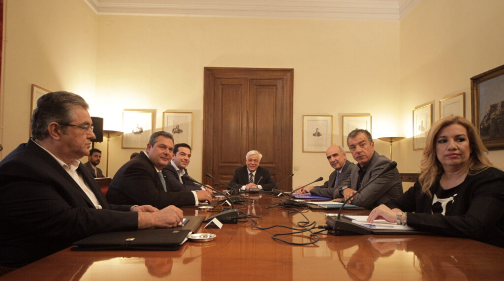 Αποκαλύψεις από τα Πρακτικά της Συνεδρίασης των Πολιτικών Αρχηγών μετά το δημοψήφισμα του 2015 – Αλέξης Τσίπρας: “Συμφωνία χωρίς διευθέτηση του χρέους δεν υπάρχει”