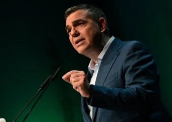 Αλέξης Τσίπρας: "Εγώ δεν είμαι λερωμένος, ο Μητσοτάκης μπορεί να πει το ίδιο; - Μετά την ύβρη έρχεται η Νέμεσις"