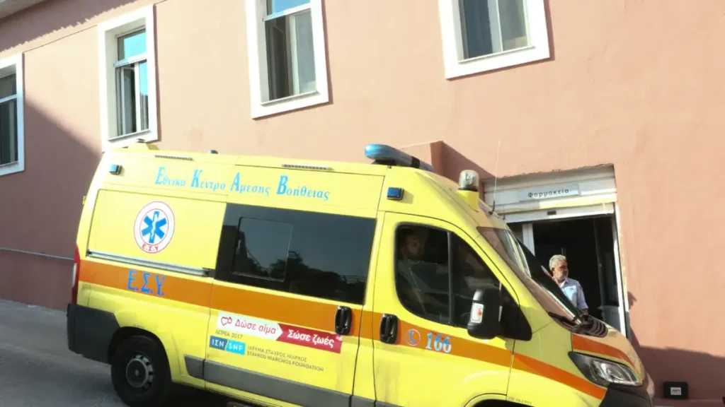 Ίλιον: 20χρονος περιέλουσε ανήλικο με αντισηπτικό και έβαλε φωτιά