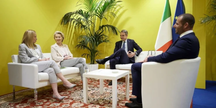 Φον ντερ Λάιεν, Μελόνι και Μητσοτάκης συμφώνησαν να ξαναστείλουν αντιπροσωπεία της ΕΕ στη Λιβύη