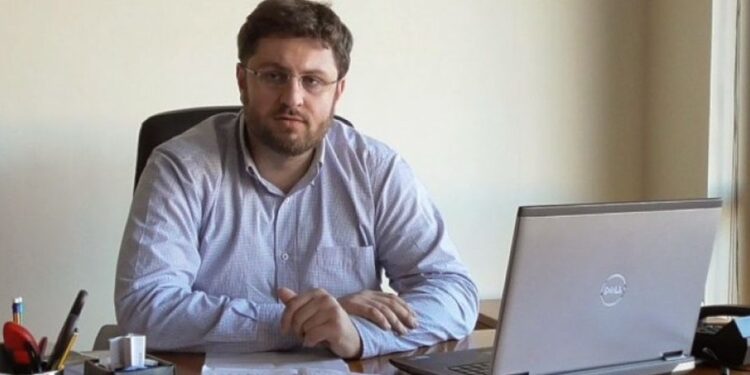 Ανάρτηση Κ. Ζαχαριάδη: "Η είδηση της ανακύκλωσης εγγράφων του ΟΠΕΚΕΠΕ προκαλεί πολλαπλά ερωτηματικά"