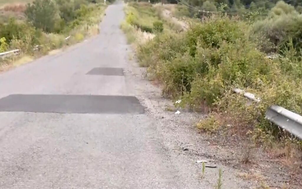 Σοβαρό ατύχημα με πατίνι σε χωριό των Γρεβενών - 17χρονη σε κρίσιμη κατάσταση στη ΜΕΘ του Ιπποκράτειου Θεσσαλονίκης