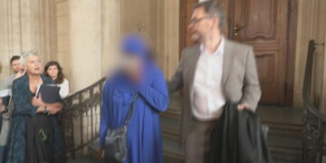 Γερμανία: Ξεκίνησε η δίκη γιατρού, που κατηγορείται ότι σκότωσε 15 ασθενείς και έκαψε τα σπίτια τους