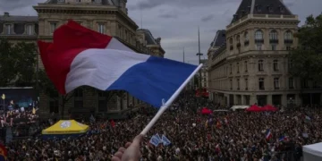 Γαλλία: Αντιδράσεις για τα μέτρα λιτότητας που προωθεί η κυβέρνηση Μπαιρού