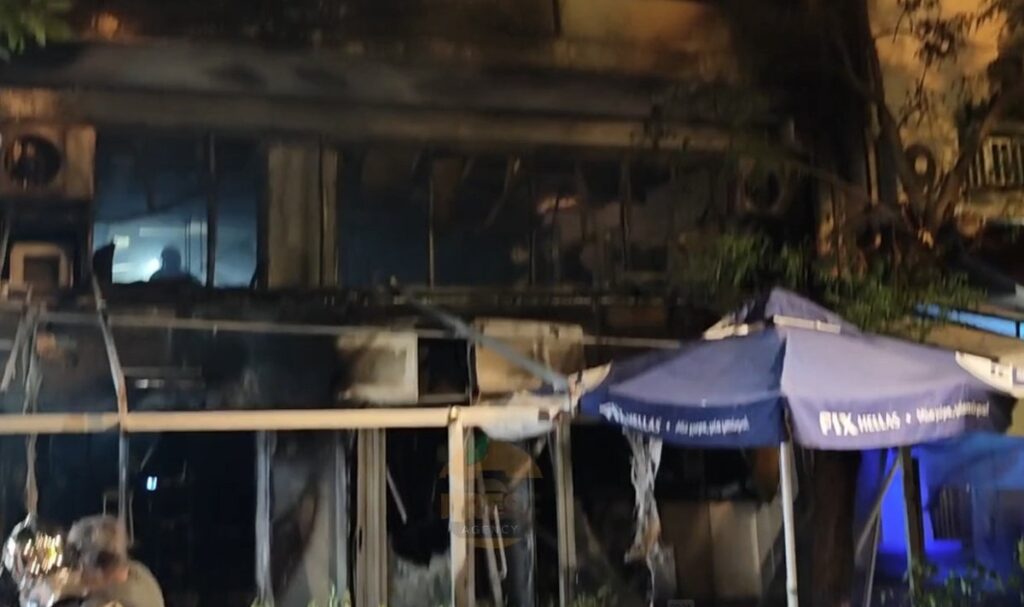 Μεταξουργείο: Πυρκαγιά σε ισόγειο κατάστημα σε πολυκατοικία - Επιχείρηση απεγκλωβισμού κατοίκων