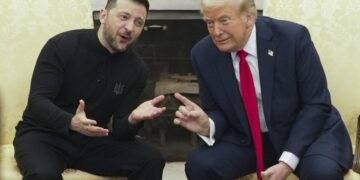 Αλλαγή πορείας από τον Τραμπ: "Ο Ζελένσκι δεν πρέπει να χτυπήσει τη Μόσχα"