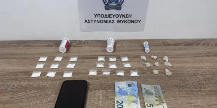 Συνελήφθη στη Μύκονο 22χρονος για διακίνηση κοκαΐνης και μεθαμφεταμίνης
