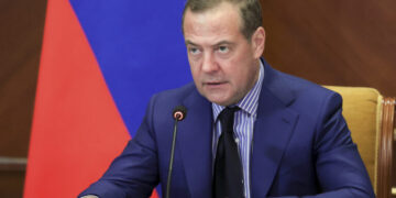 Ντ. Μεντβέντεφ: "Η Δύση διεξάγει ουσιαστικά πόλεμο πλήρους κλίμακας εναντίον της Ρωσίας - Μπορεί να χρειαστούν προληπτικά πλήγματα εναντίον της Δύσης"