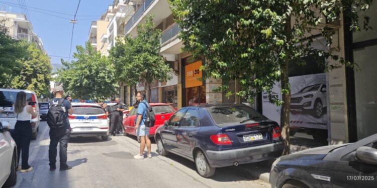 Βόλος: Ο 86χρονος σκότωσε με πυροβολισμό εξ επαφής την κατάκοιτη 85χρονη σύζυγό του – Τι έδειξε η νεκροψία