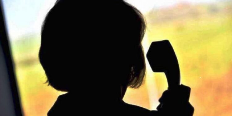 Λακωνία: 45χρονος αλλοδαπός προσποιήθηκε τον γιατρό και εξαπάτησε ηλικιωμένη γυναίκα – Συνελήφθη μαζί με την 43χρονη συνεργό του