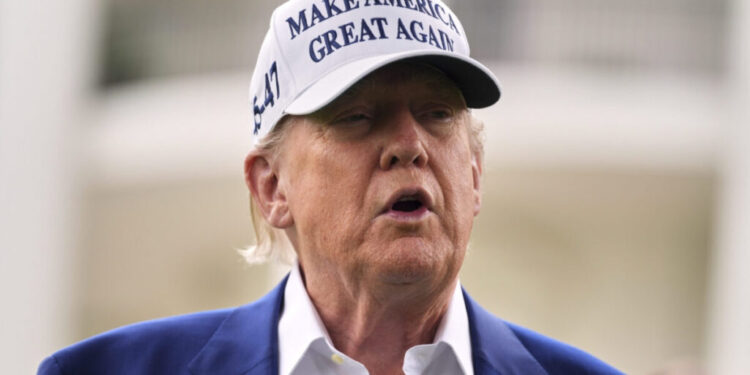 ΗΠΑ: Σύμφωνα με έκθεση του Γραφείου Προϋπολογισμού του Κογκρέσου, το «μεγάλο, όμορφο νομοσχέδιο» του Τραμπ προσθέτει 10 εκατομμύρια ανασφάλιστους και έλλειμμα 3,4 τρισ. δολαρίων