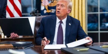 Ο Ντ. Τραμπ ανακοίνωσε συμφωνία με την Ιαπωνία δασμούς 15%