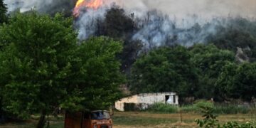 Φενεός Κορινθίας: Συνελήφθησαν δύο άτομα για εμπρησμό από αμέλεια