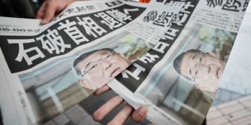 Ιαπωνία: Ο πρωθυπουργός Σιγκέρου Ισίμπα διαψεύδει τις φήμες για επικείμενη παραίτησή του