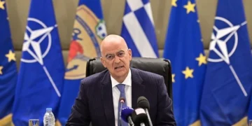 Δένδιας: Καταργείται από το 2026 η θητεία σε Πολεμική Αεροπορία και Ναυτικό – Θητεία μόνο στον Στρατό Ξηράς - Τι αλλάζει στις ΕΔ