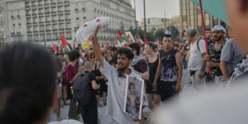 Ισραήλ: Μαζική διαδήλωση στο Τελ-Αβίβ για να τερματιστεί ο πόλεμος στη Γάζα