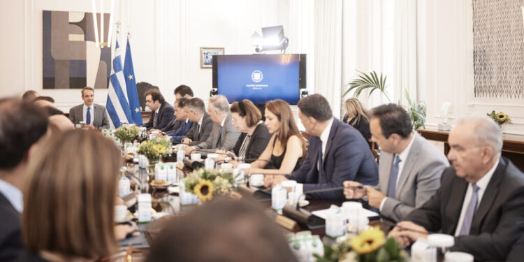 Υπουργικό Συμβούλιο: 25 βασικές μεταρρυθμίσεις από τώρα ως το τέλος του 2025