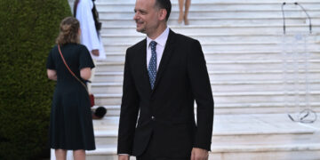 Επίθεση Δούκα κατά του Μητσοτάκη: «Θέλει δημάρχους ανίσχυρους, χειραγωγούμενους κι απολύτως εξαρτώμενους»