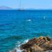 Κρήτη: Ηρωικός σερβιτόρος βούτηξε και έσωσε λουόμενο που είχε παρασυρθεί από τα ρεύματα σε beach bar έξω από το Ηράκλειο