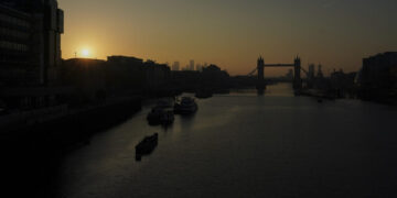 Βρετανία: Δύο νεκροί από χτυπήματα με μαχαίρι κοντά στην Γέφυρα του Λονδίνου