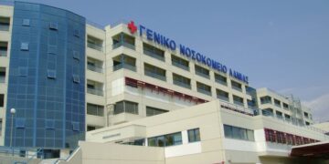 Λαμία: 63χρονος πέθανε από θερμοπληξία - Δεν υπήρχε ελεύθερο κρεβάτι στη ΜΕΘ