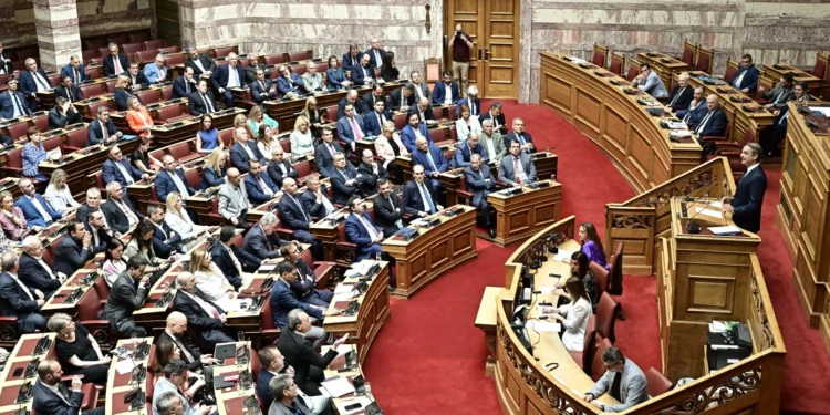 Μητσοτάκης στη Βουλή για τον ΟΠΕΚΕΠΕ: 'Άλλο ο καταλογισμός ευθυνών και άλλο το κυνήγι μαγισσών – Ενδεδειγμένη λύση η Εξεταστική'