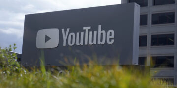 Αυστραλία: Από τον Δεκέμβριο θα απαγορεύεται η χρήση του YouTube σε παιδιά κάτω των 16 ετών