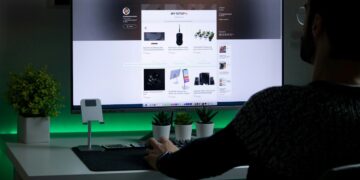 Με ένα βήμα μπορείτε να εντάξετε την επαγγελματική σας δραστηριότητα στον ψηφιακό κόσμο