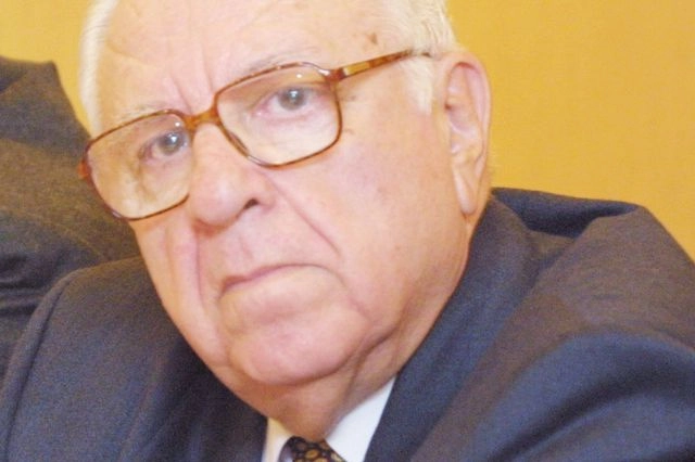 Πέθανε σε ηλικία 98 ετών ο σημαντικός δημοσιογράφος και συγγραφέας Γιάννης Καιροφύλας